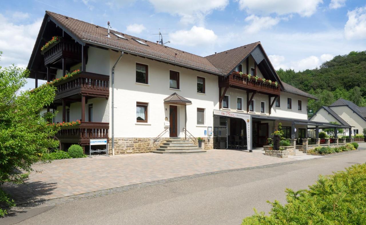 Restaurant - Pension Im Pfenn Irrhausen Luaran gambar