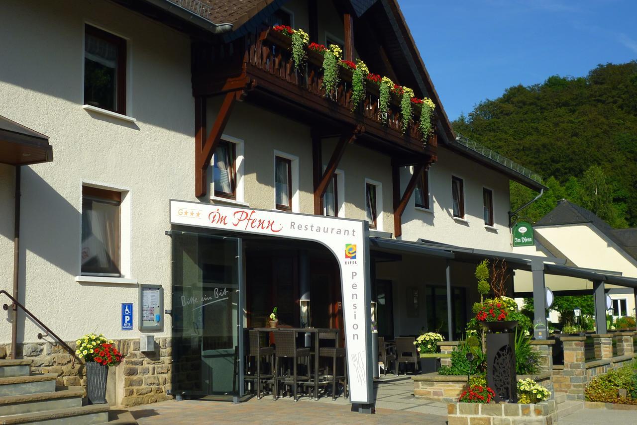 Restaurant - Pension Im Pfenn Irrhausen Luaran gambar